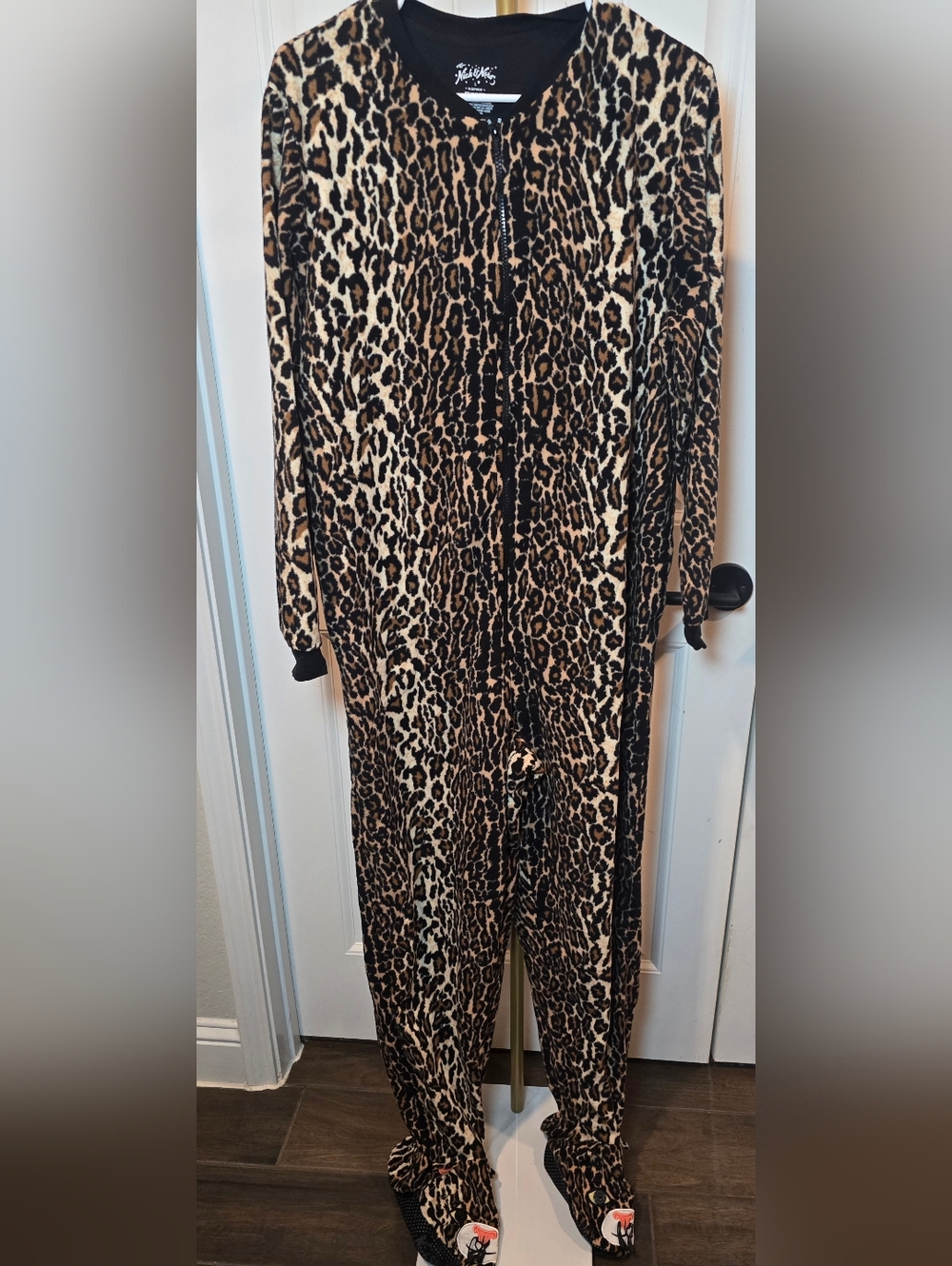 Nick And Nora Cat One Piece Womens Pajama Suit Footie Leopard Large Zip Up